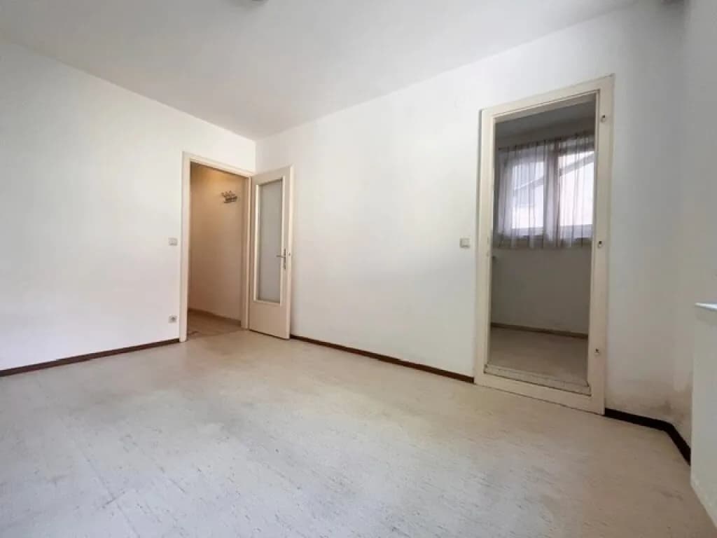 1-Zimmer-Wohnung mieten in Graz – 17 m², € 327 – Bild 2 von 4