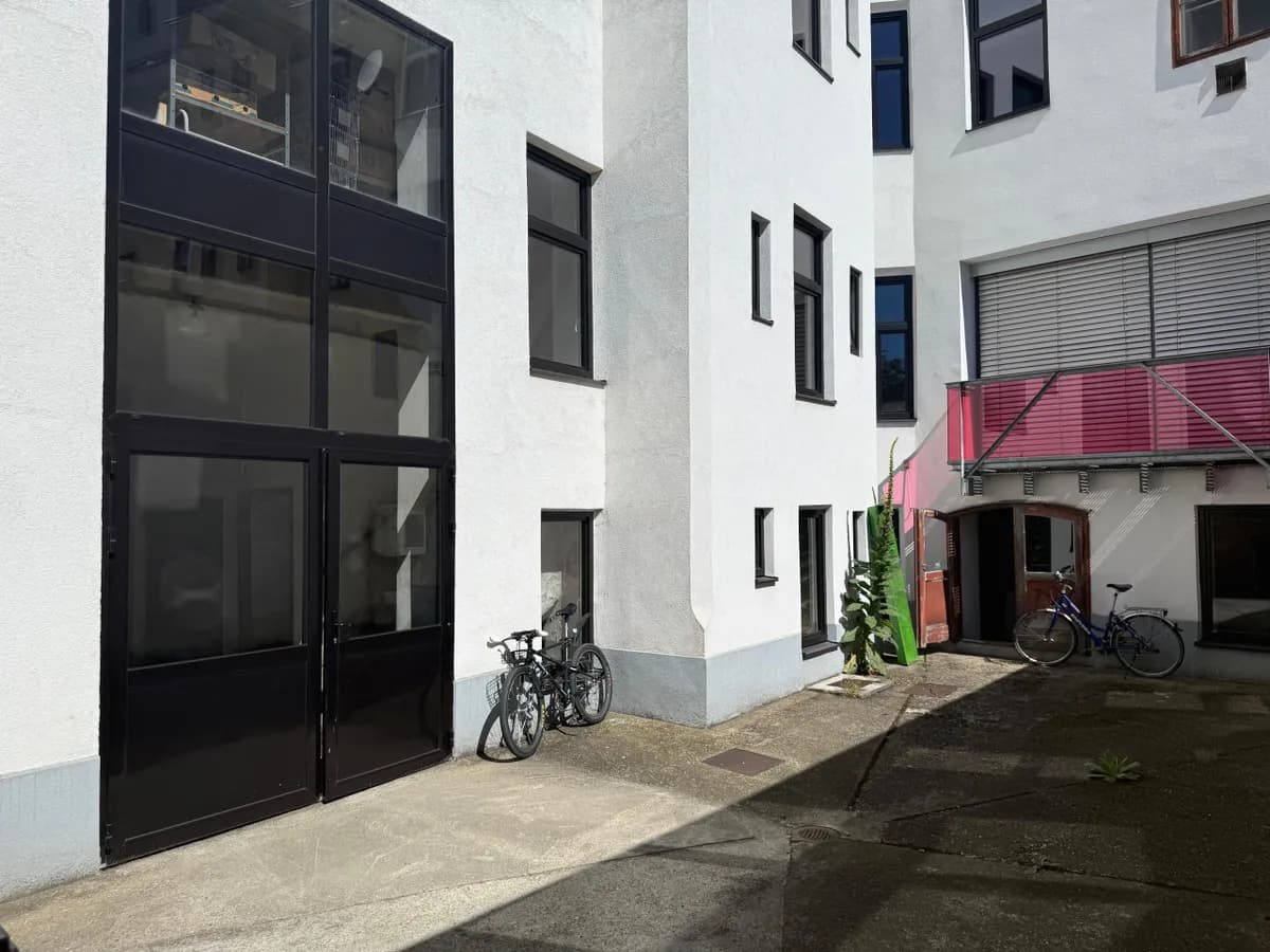 Gewerbeimmobilie kaufen in Wien – 970 m², € 1.890.000 – Bild 2 von 5