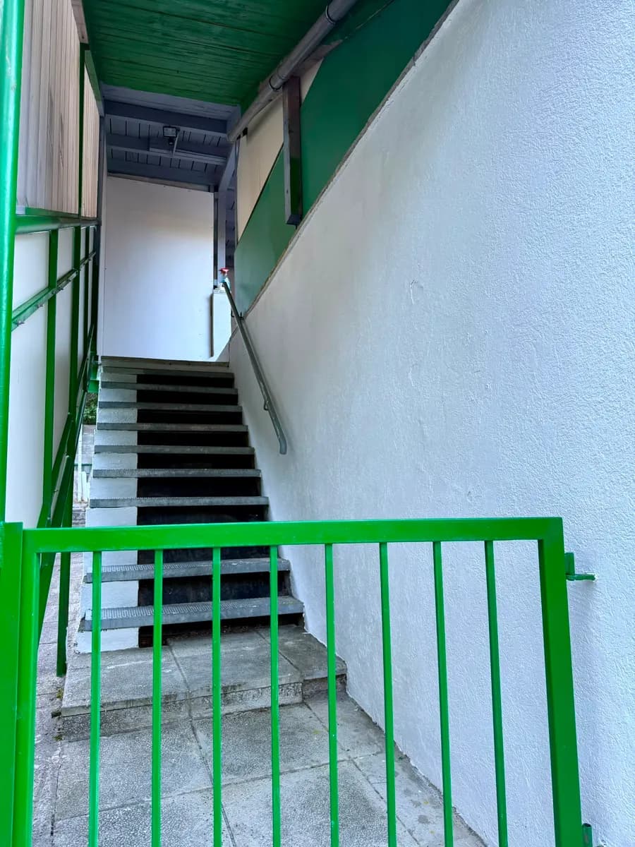 3-Zimmer-Wohnung mieten in Mödling – 120 m², € 1.050 – Bild 2 von 5
