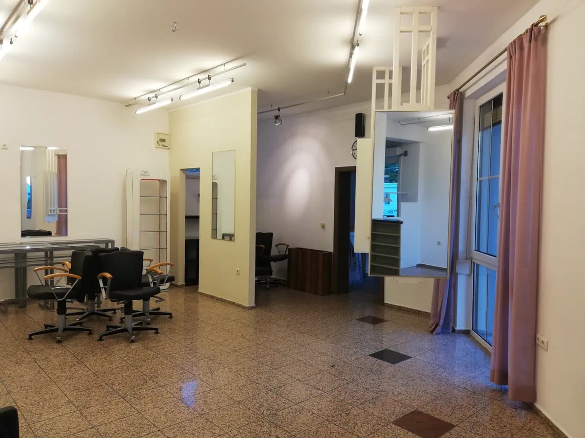 Gewerbeimmobilie mieten in Linz Land – 110 m², € 1.300 – Bild 6 von 23