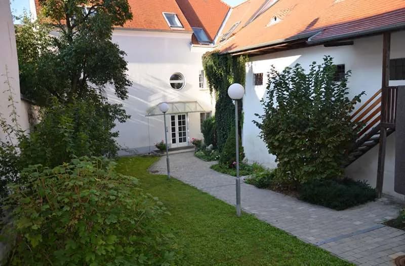 Gewerbeimmobilie mieten in Horn – 42,1 m², € 478 – Bild 7 von 12