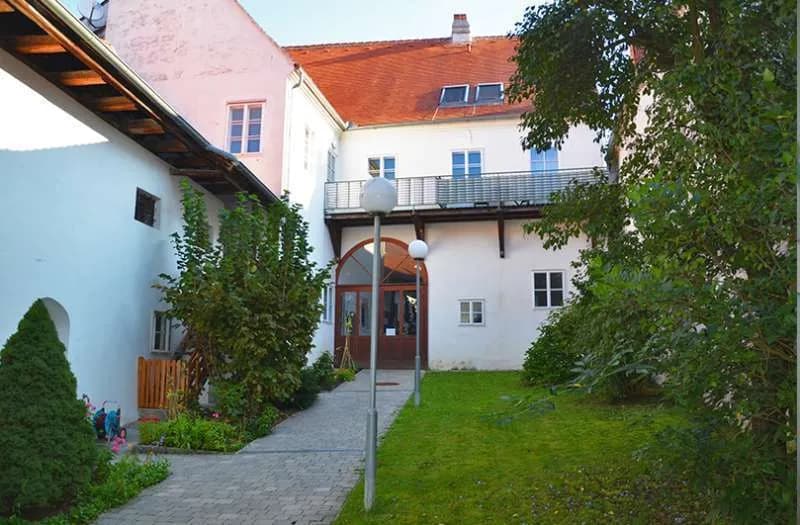 Gewerbeimmobilie mieten in Horn – 42,1 m², € 478 – Bild 11 von 12