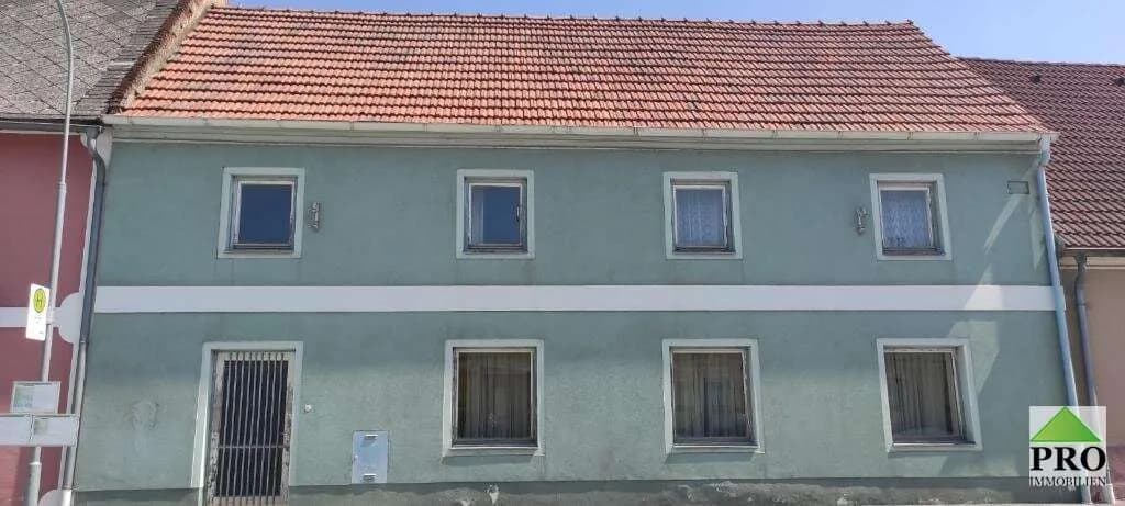 Haus kaufen in Horn – 200 m², € 79.900