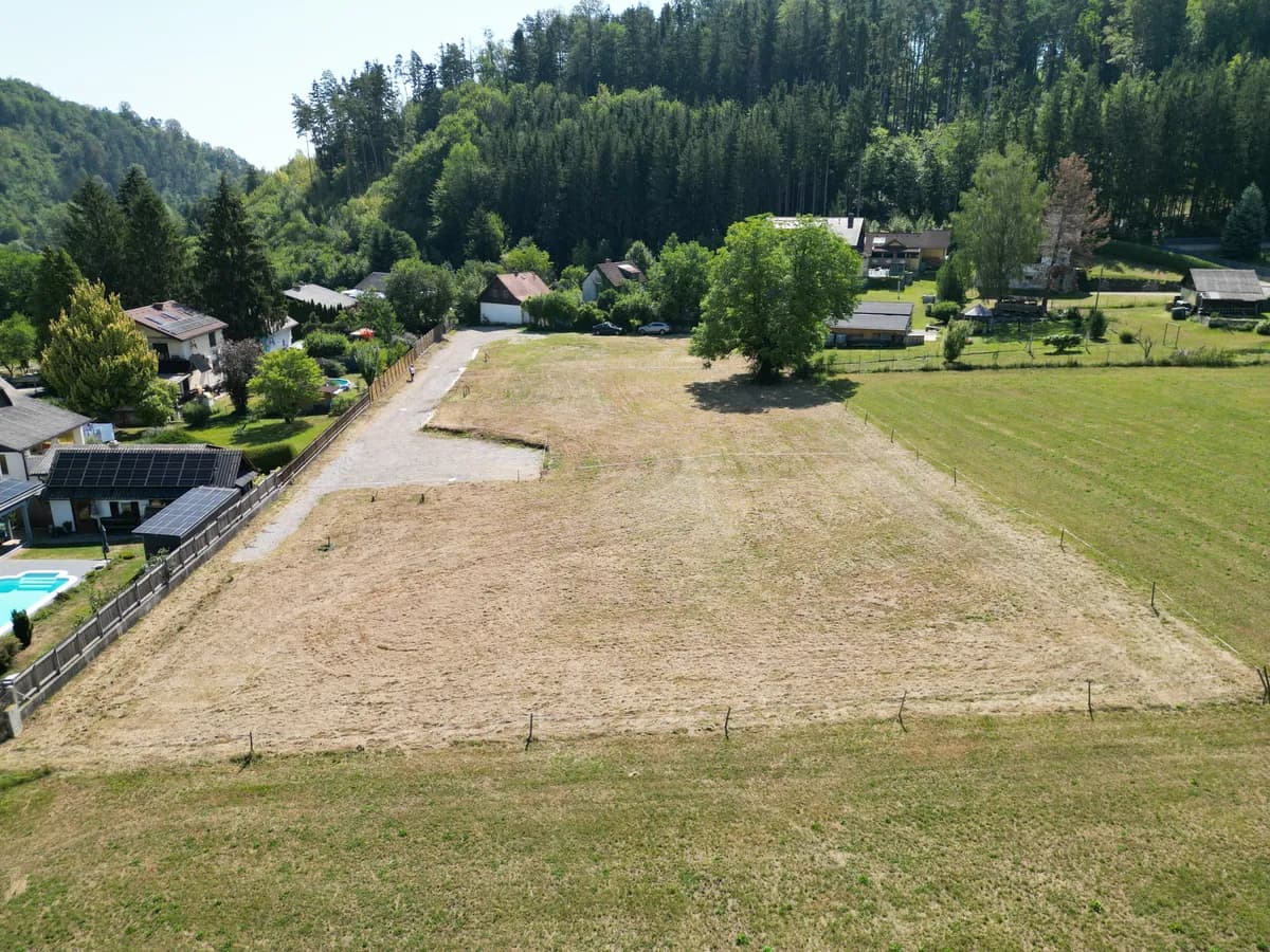 Grundstück kaufen in Graz-Umgebung – 1 345 m², € 269.000