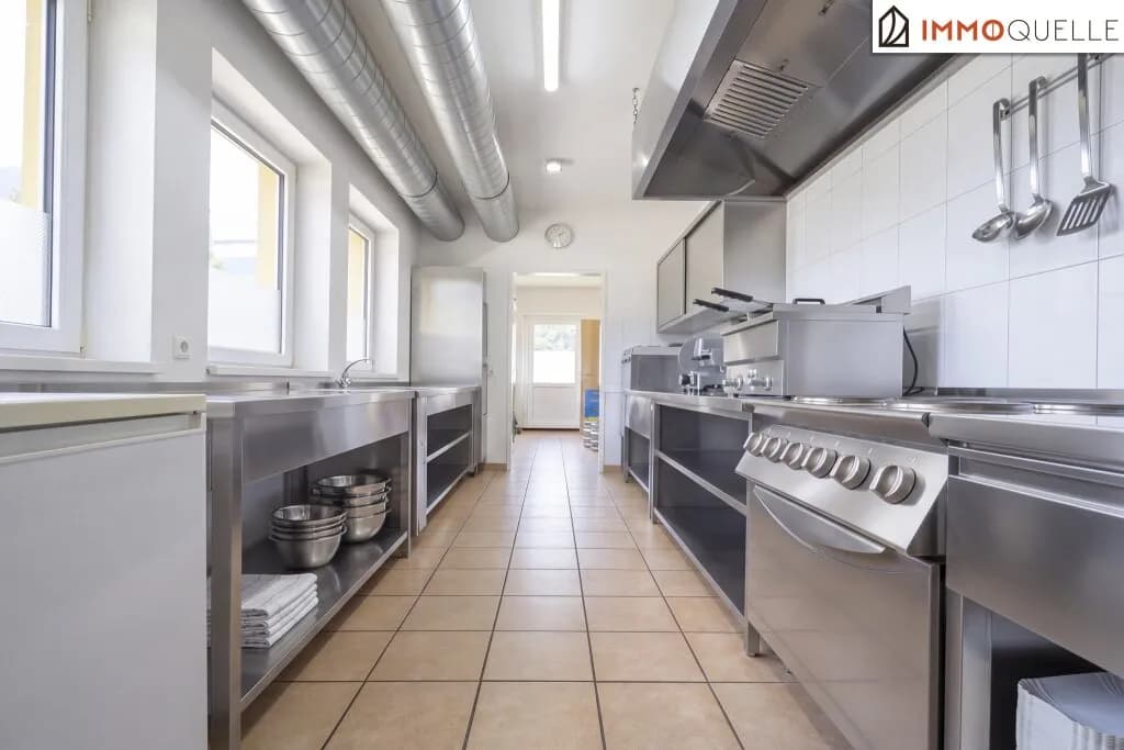 Gewerbeimmobilie kaufen in Gmunden – 395 m², € 800.000 – Bild 12 von 22