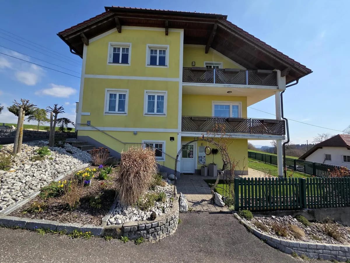 Haus kaufen in Perg – 245 m², € 595.000