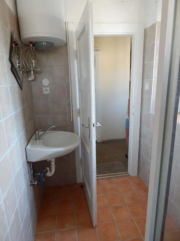 1-Zimmer-Wohnung mieten in Eisenstadt – 30 m², € 460 – Bild 5 von 6