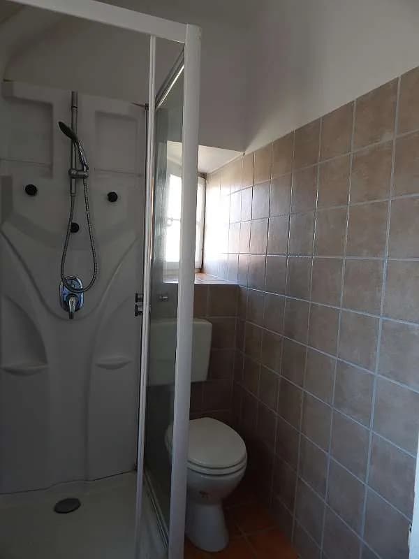 1-Zimmer-Wohnung mieten in Eisenstadt – 30 m², € 460 – Bild 6 von 6