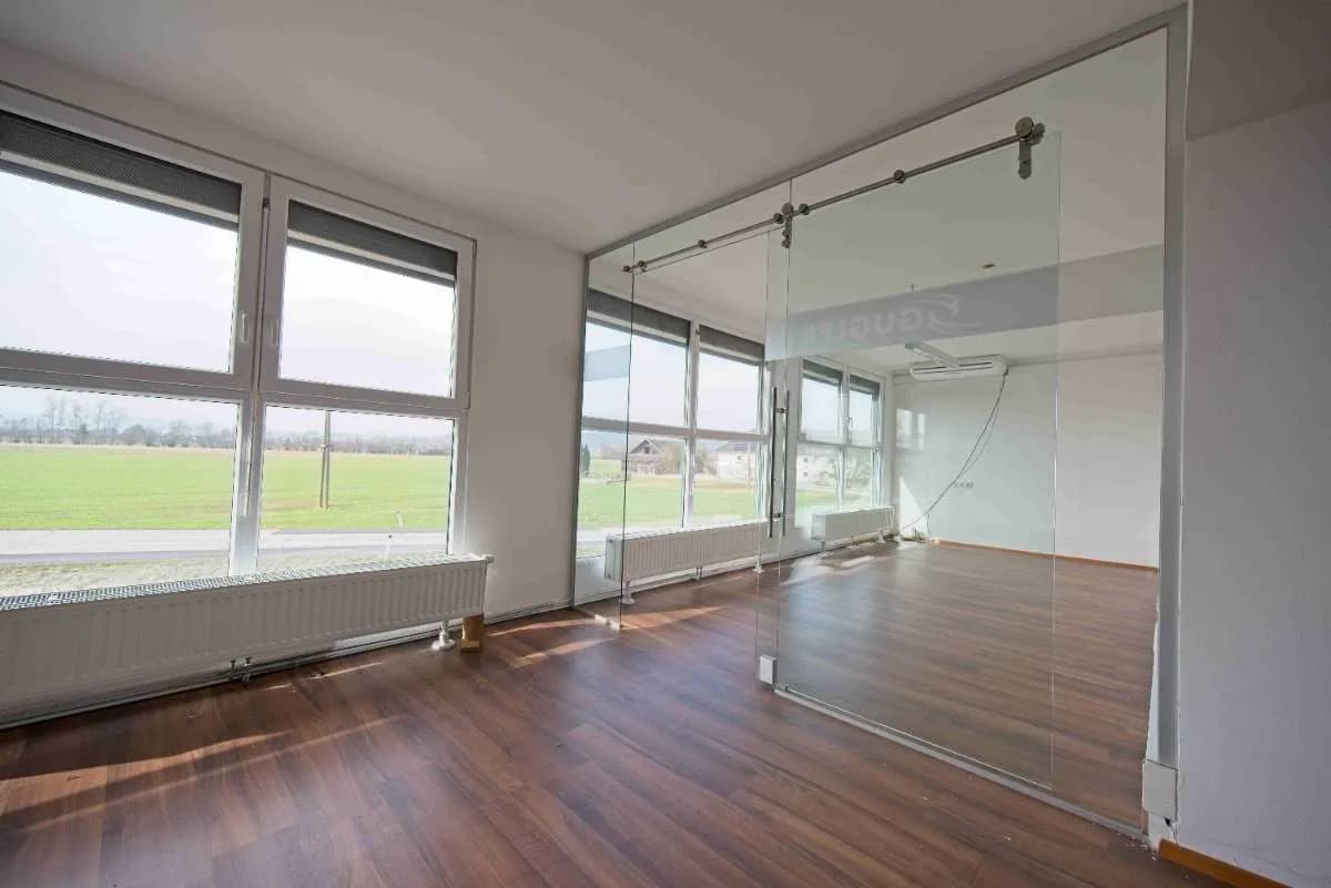 Gewerbeimmobilie mieten in Urfahr-Umgebung – 1 255 m², € 5 – Bild 5 von 17
