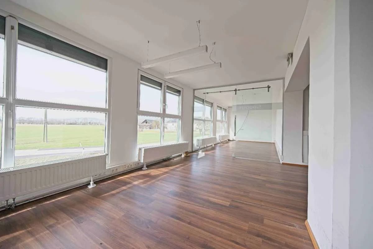 Gewerbeimmobilie mieten in Urfahr-Umgebung – 1 255 m², € 5 – Bild 7 von 17