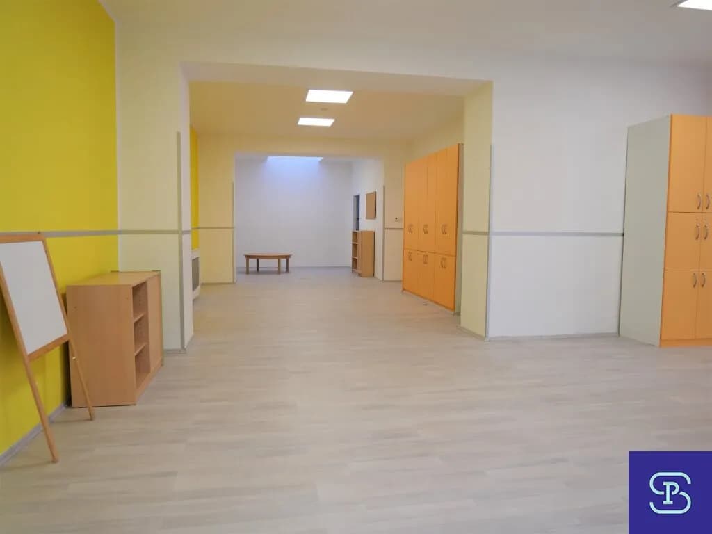 3-Zimmer-Gewerbeimmobilie mieten in Wien – 235 m², € 3.138 – Bild 3 von 18