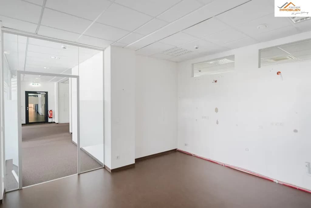 Gewerbeimmobilie mieten in Neunkirchen – 353 m², € 5.464 – Bild 8 von 14