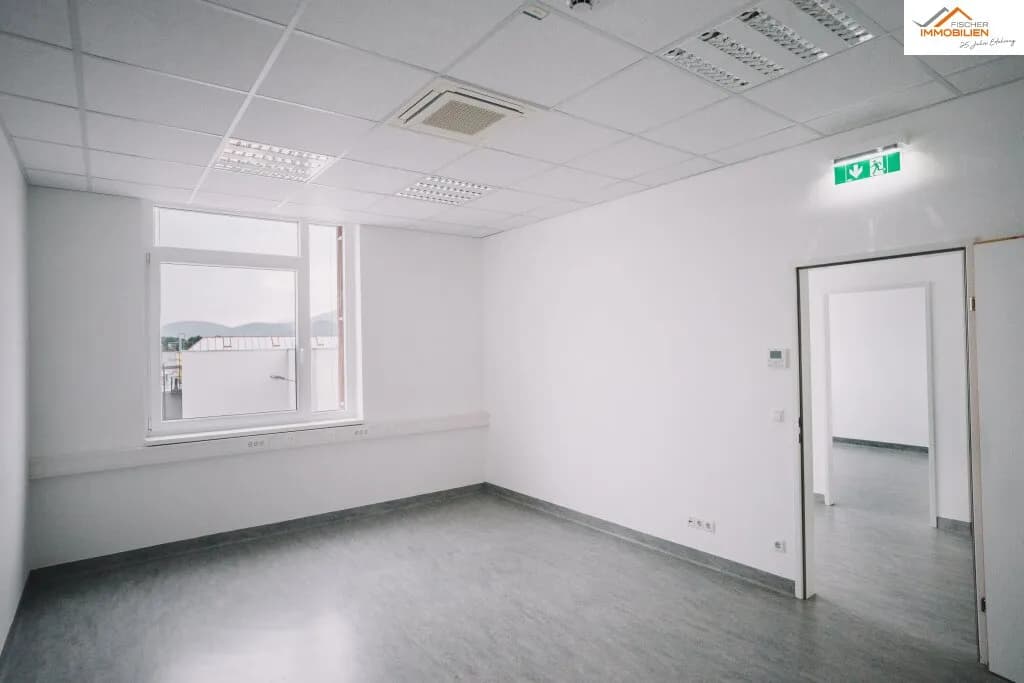 4-Zimmer-Gewerbeimmobilie mieten in Neunkirchen – 65 m², € 1.025 – Bild 6 von 21