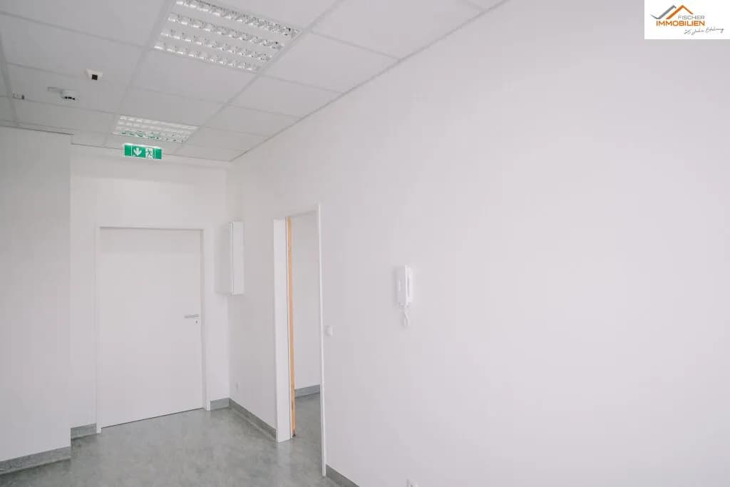4-Zimmer-Gewerbeimmobilie mieten in Neunkirchen – 65 m², € 1.025 – Bild 10 von 21