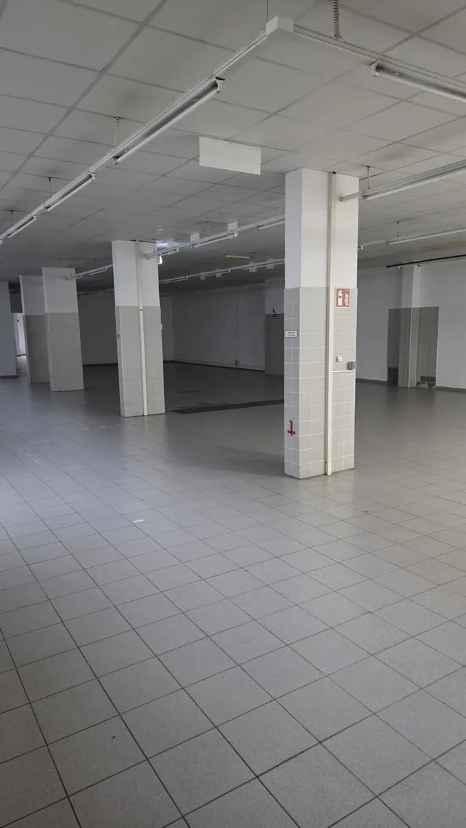 1-Zimmer-Gewerbeimmobilie mieten in Wien – 605 m², € 6.183 – Bild 9 von 12