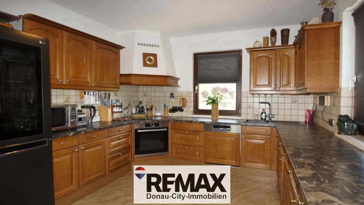 7-Zimmer-Haus kaufen in Korneuburg – 280 m², € 559.000 – Bild 12 von 36