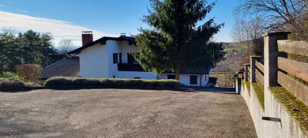 7-Zimmer-Haus mieten in Korneuburg – 320 m², € 2.900 – Bild 3 von 34