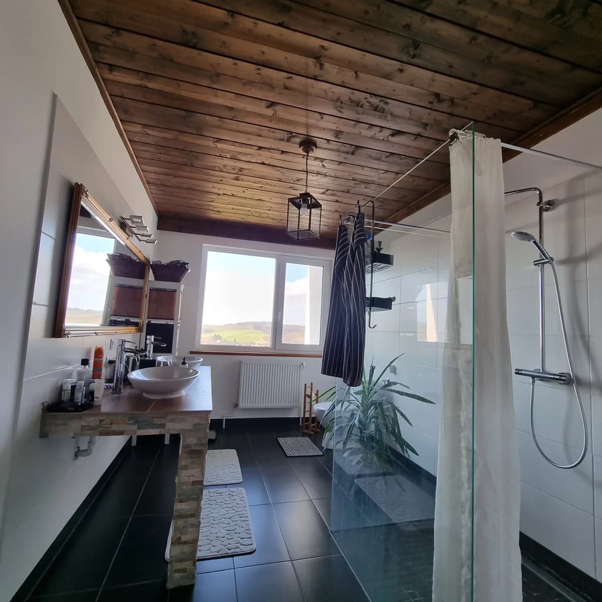 7-Zimmer-Haus mieten in Korneuburg – 320 m², € 2.900 – Bild 25 von 34