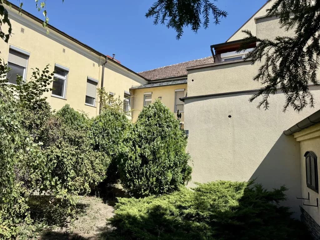 18-Zimmer-Haus kaufen in Baden – 500 m², € 849.000 – Bild 2 von 15