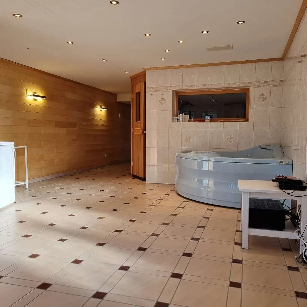7-Zimmer-Haus kaufen in Korneuburg – 320 m², € 875.000 – Bild 28 von 37