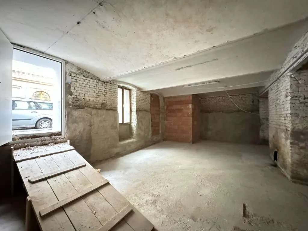 3-Zimmer-Gewerbeimmobilie mieten in Wien – 93 m², € 615 – Bild 1 von 3