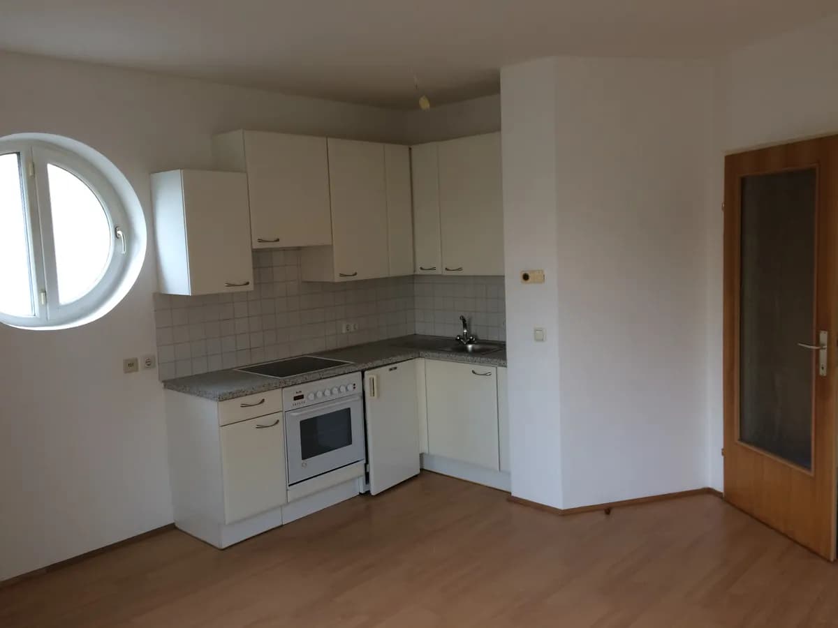 Wohnung mieten in Linz – 33 m², € 570 – Bild 6 von 7
