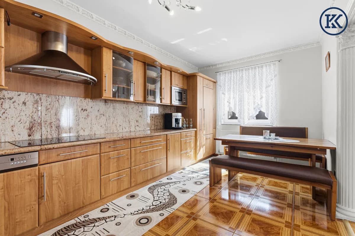 8-Zimmer-Gewerbeimmobilie kaufen in Hollabrunn – 307,35 m² – Bild 9 von 48