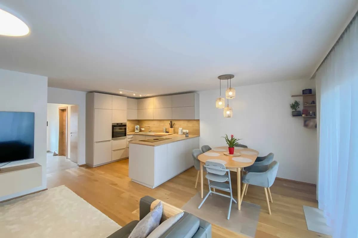 5-Zimmer-Haus kaufen in Bruck an der Leitha – 135,27 m², € 575.000 – Bild 2 von 15