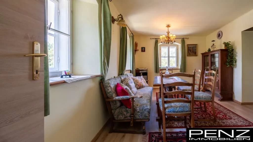 8-Zimmer-Immobilie kaufen in Urfahr-Umgebung – 182,28 m², € 299.000 – Bild 3 von 12