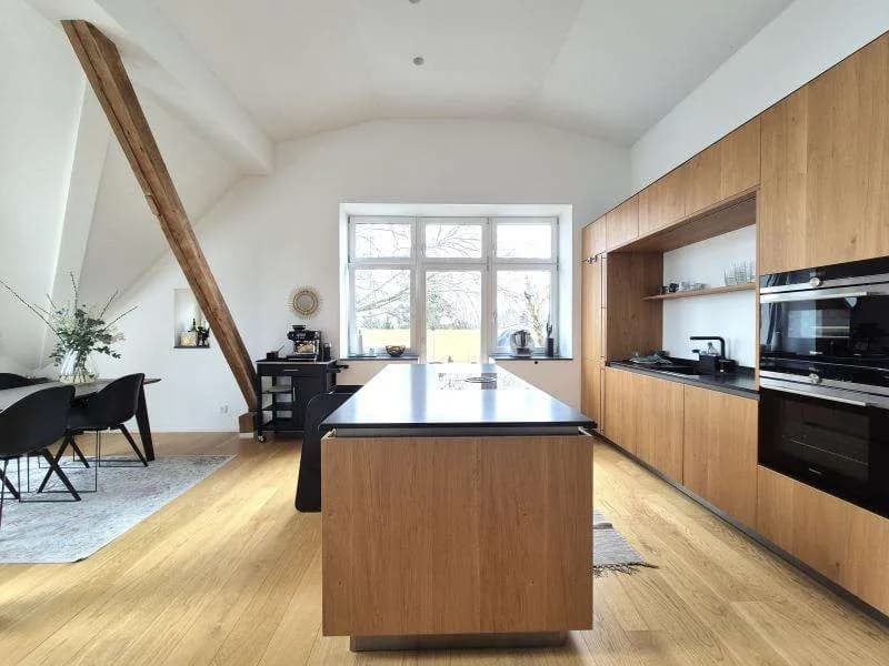 4-Zimmer-Wohnung mieten in Linz – 160,1 m², € 3.124 – Bild 2 von 27