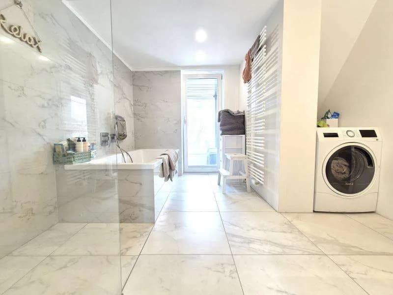 4-Zimmer-Wohnung mieten in Linz – 160,1 m², € 3.124 – Bild 17 von 27