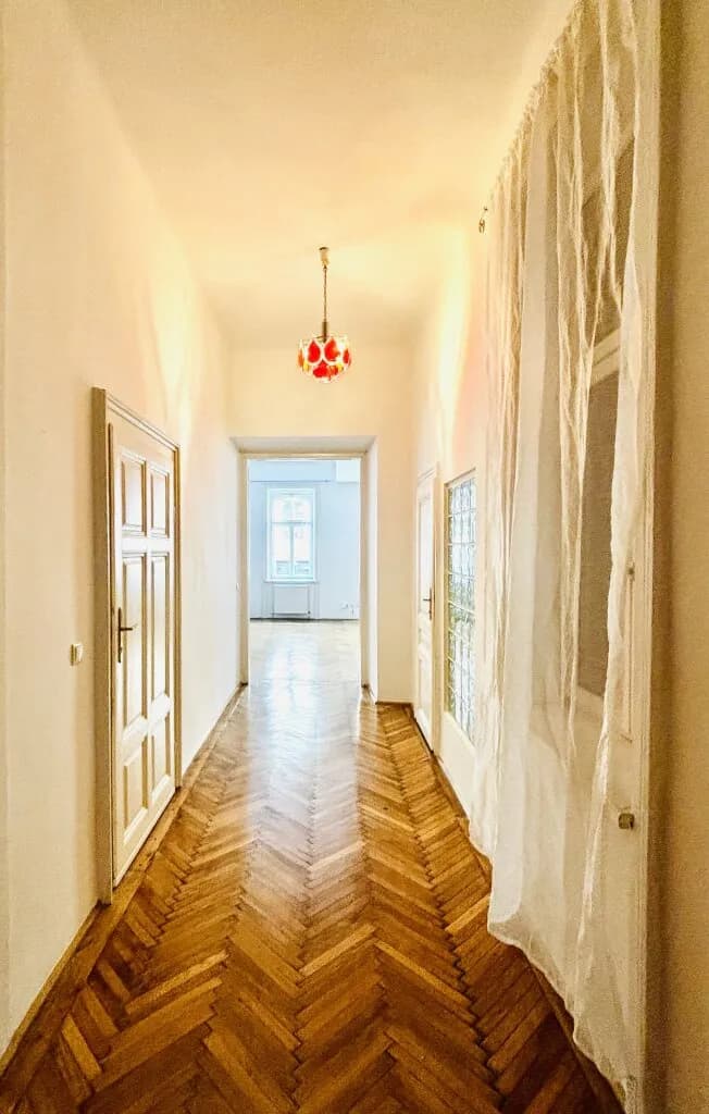 5-Zimmer-Wohnung mieten in Wien – 180 m², € 2.950 – Bild 9 von 12