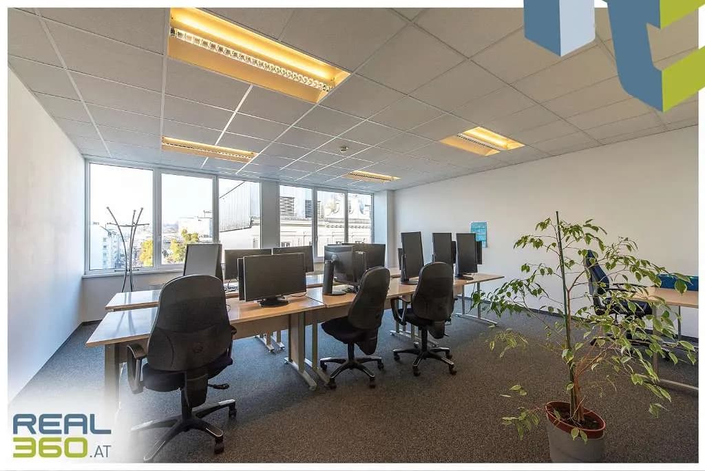 12-Zimmer-Gewerbeimmobilie mieten in Linz – 533 m², € 7.941 – Bild 15 von 26