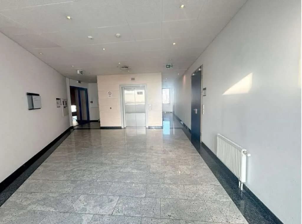 4-Zimmer-Gewerbeimmobilie mieten in Mödling – 146 m², € 1.992 – Bild 6 von 8
