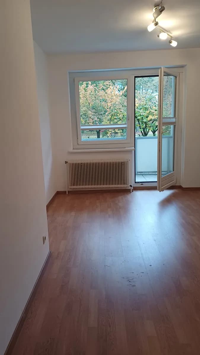 1-Zimmer-Wohnung mieten in Amstetten – 31 m², € 303 – Bild 8 von 9