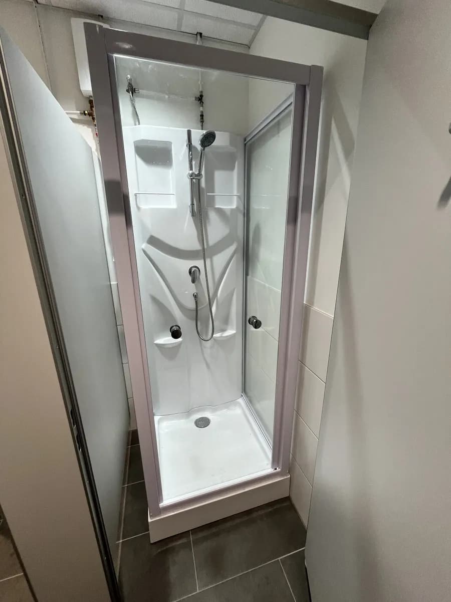 4-Zimmer-Gewerbeimmobilie mieten in Korneuburg – 256 m², € 14 – Bild 10 von 11