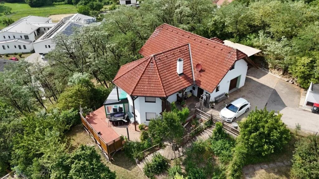 Gewerbeimmobilie kaufen in Krems Land – 180 m², € 587.000