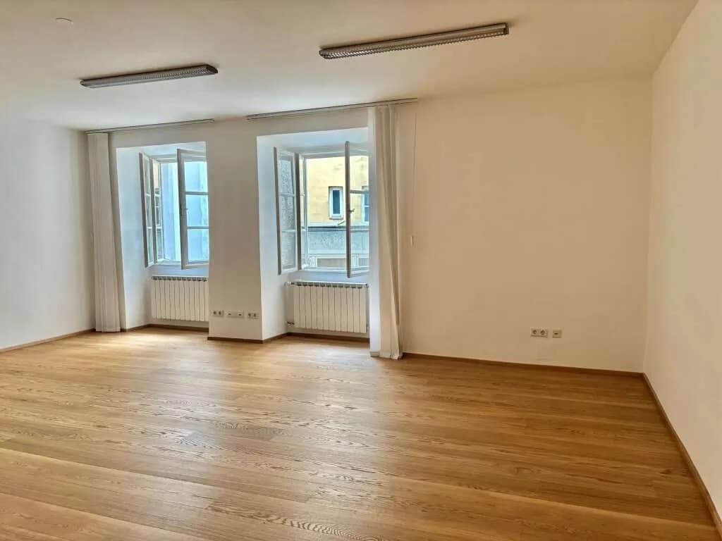 3-Zimmer-Gewerbeimmobilie mieten in Salzburg Stadt – 88 m², € 1.190 – Bild 3 von 12
