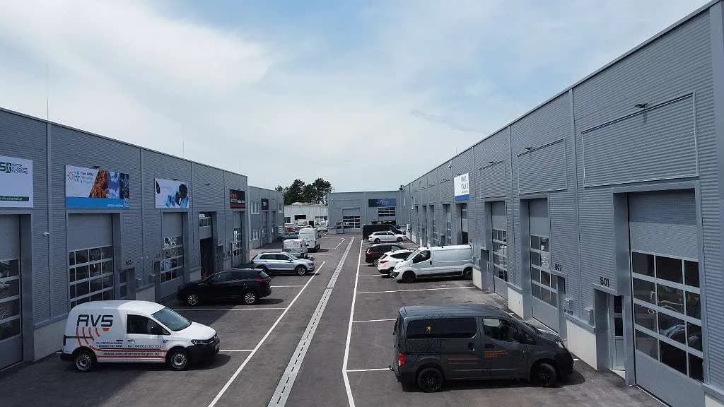 3-Zimmer-Gewerbeimmobilie mieten in Korneuburg – 97 m², € 14 – Bild 3 von 7
