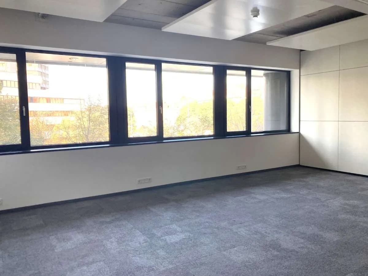 Gewerbeimmobilie mieten in Wien – 265 m², € 16 – Bild 3 von 10