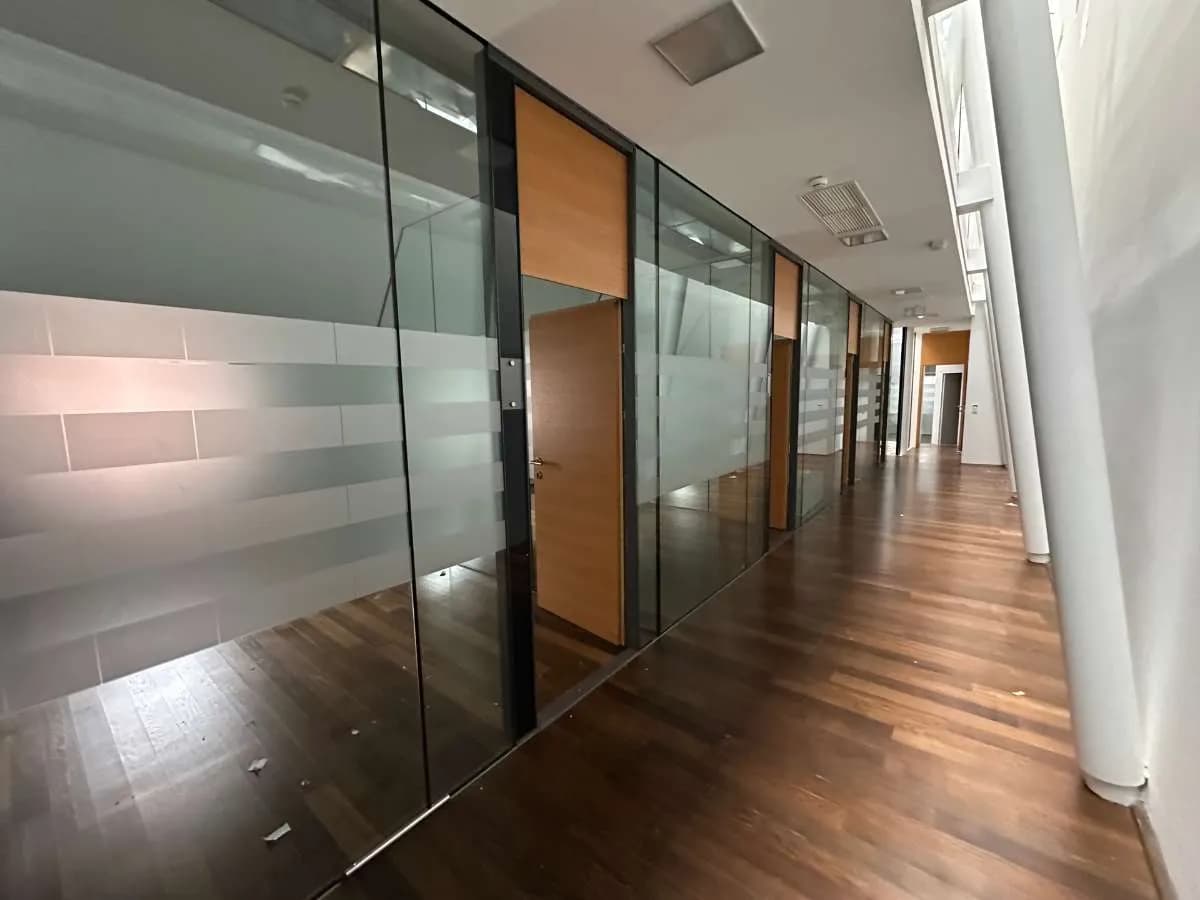 Gewerbeimmobilie mieten in Wien – 650 m², € 24 – Bild 8 von 13