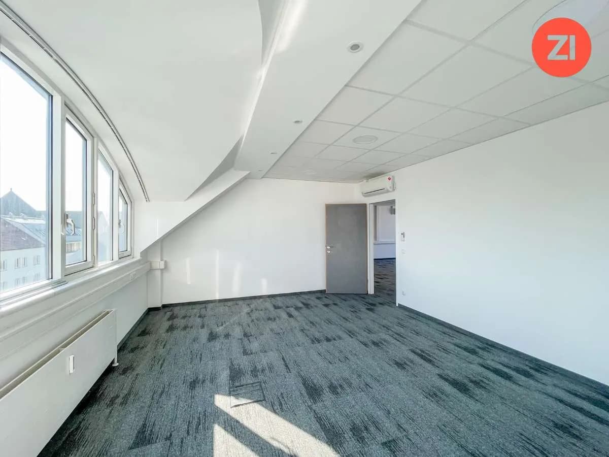 Gewerbeimmobilie mieten in Linz – 251 m², € 3.186