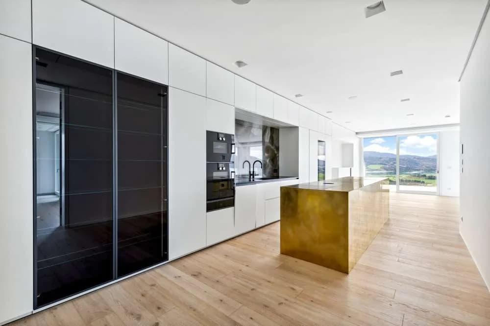 2-Zimmer-Wohnung kaufen in Vöcklabruck – 172,2 m², € 1.950.000