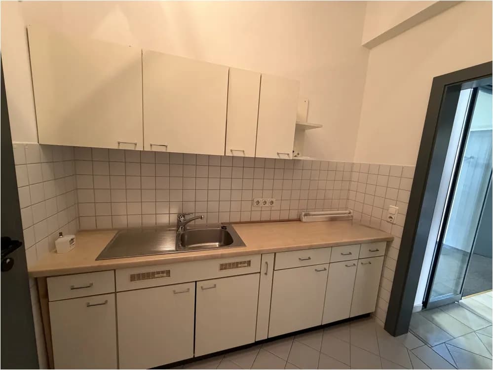 Gewerbeimmobilie mieten in Zell am See – 79 m², € 1.680 – Bild 8 von 11
