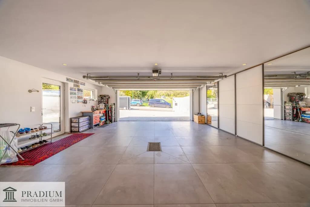 6-Zimmer-Immobilie kaufen in Neunkirchen – 231 m², € 1.090.000 – Bild 17 von 26