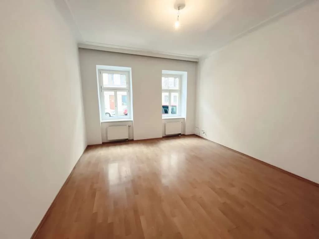 4-Zimmer-Wohnung kaufen in Wien – 86,39 m², € 285.000 – Bild 1 von 18