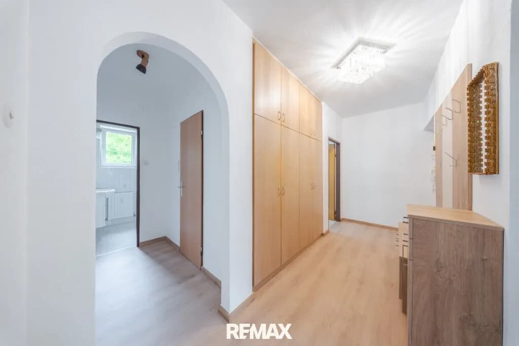 3-Zimmer-Wohnung kaufen in Linz – 73 m², € 199.000 – Bild 2 von 7