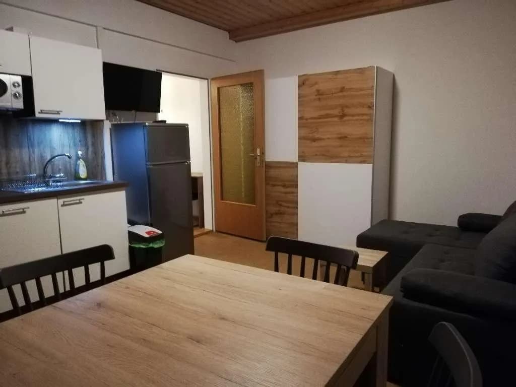 12-Zimmer-Gewerbeimmobilie kaufen in Krems Land – 260 m², € 319.000 – Bild 8 von 9