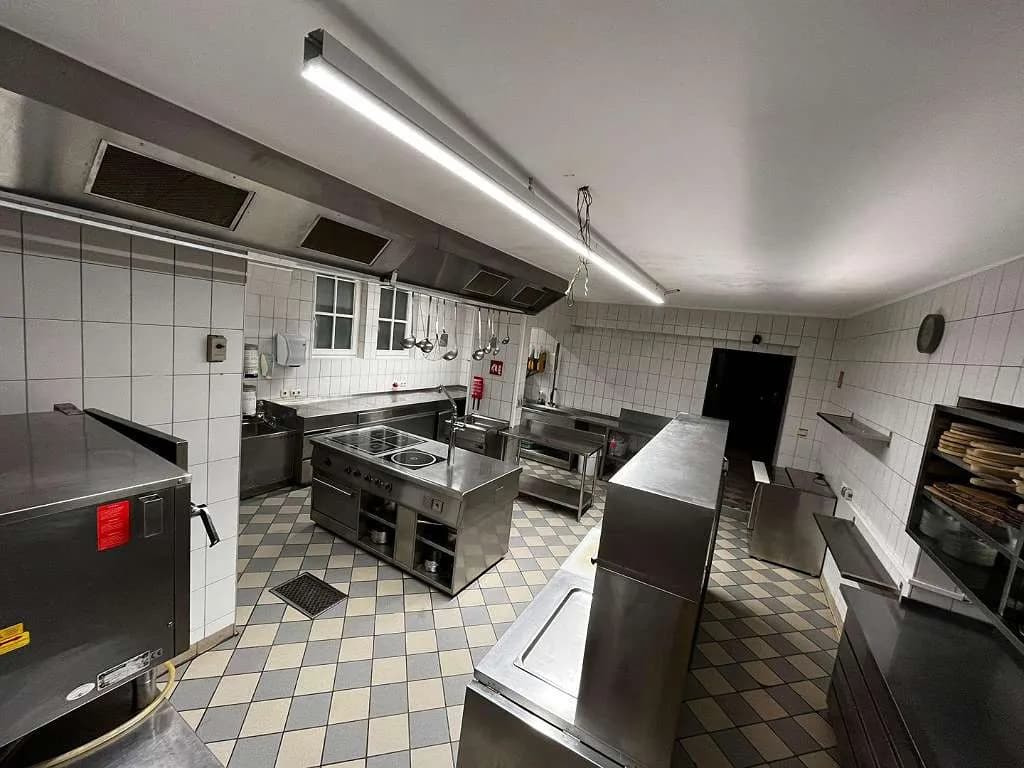 Gewerbeimmobilie mieten in Waidhofen an der Ybbs – 400 m², € 1.780 – Bild 14 von 18