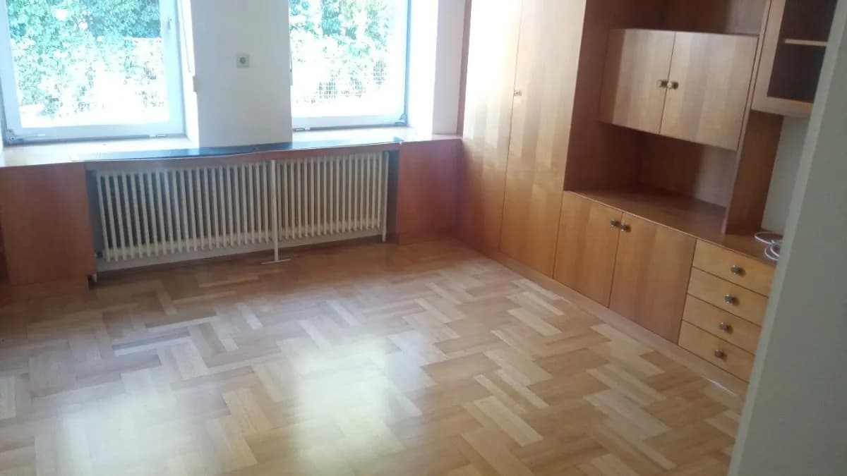 6-Zimmer-Haus mieten in Graz – 170 m², € 850 – Bild 2 von 4